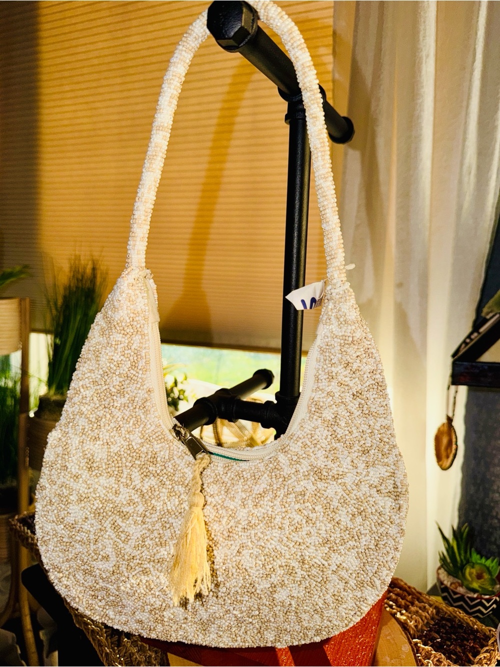 America & Beyond Sea Turtle Shell Beaded Hobo Bag Ivory Green NWT - Picture 2 of 7